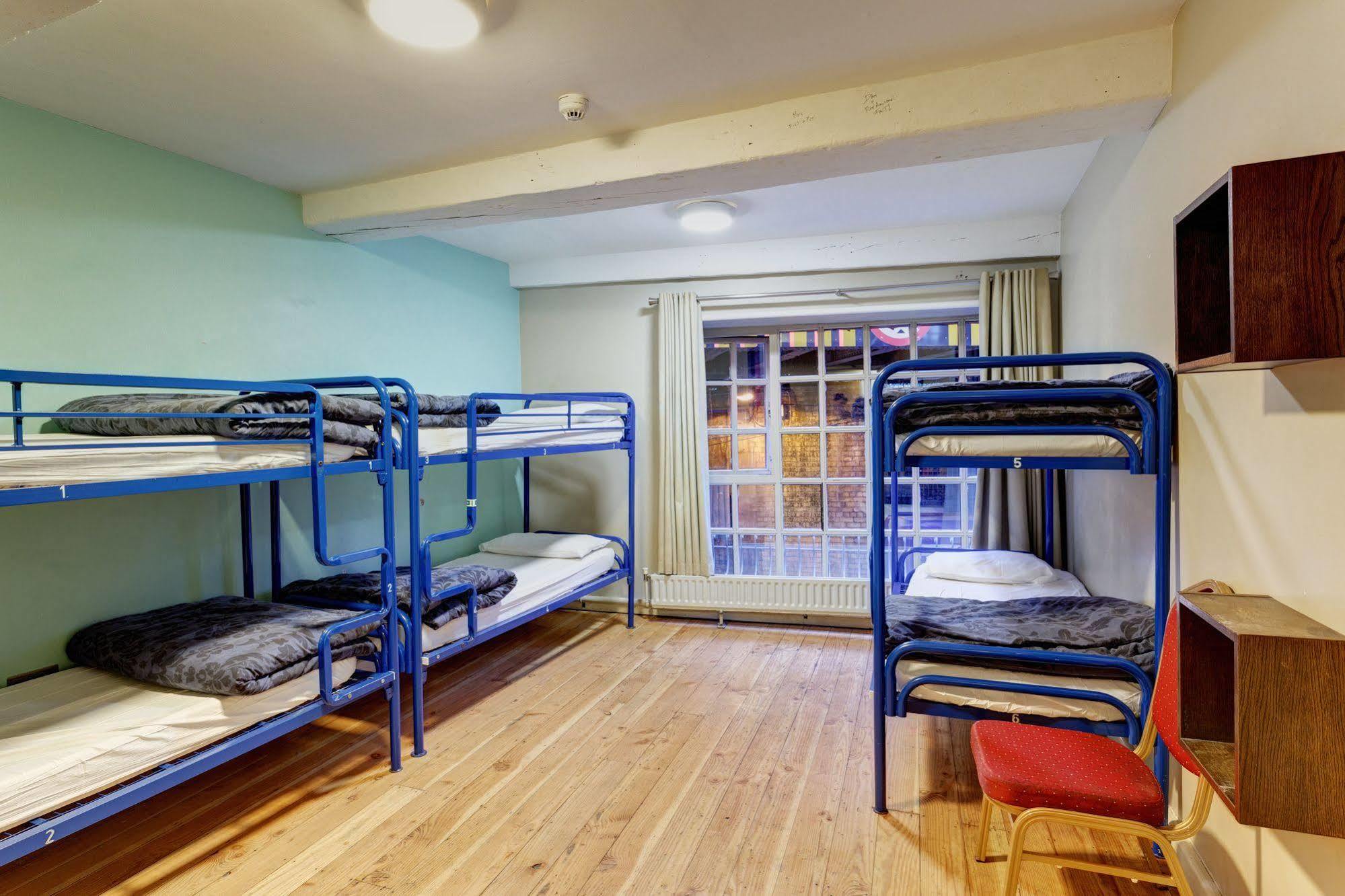 Isaacs Hostel Δουβλίνο Εξωτερικό φωτογραφία